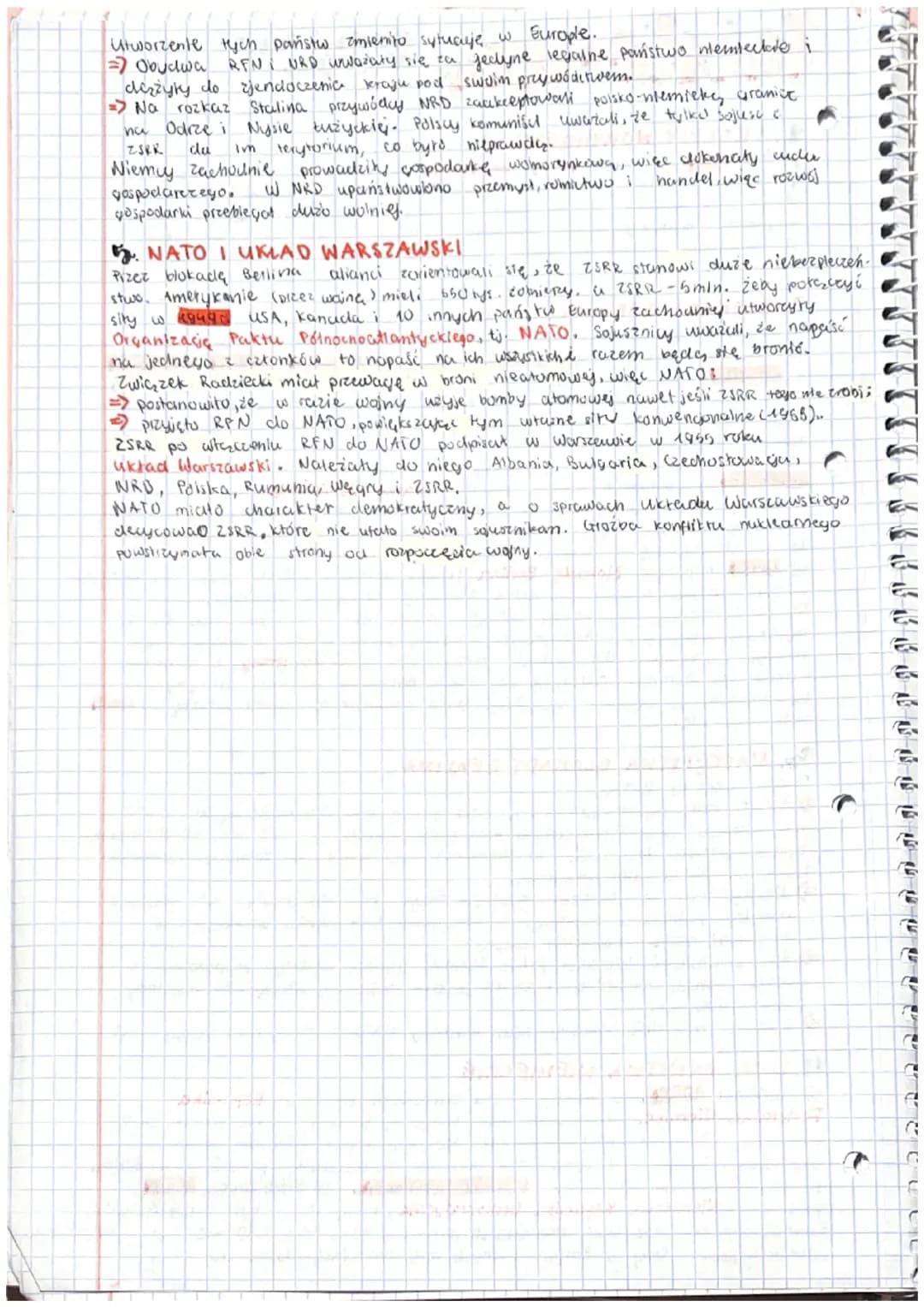historica
1. PROCESY NORYMBERSKIE (1945-1946)
Jesienia 19468. rozpoczęto procesy norumberskie, bo członkowie wielkiej koaliyi
niemieccy zbro