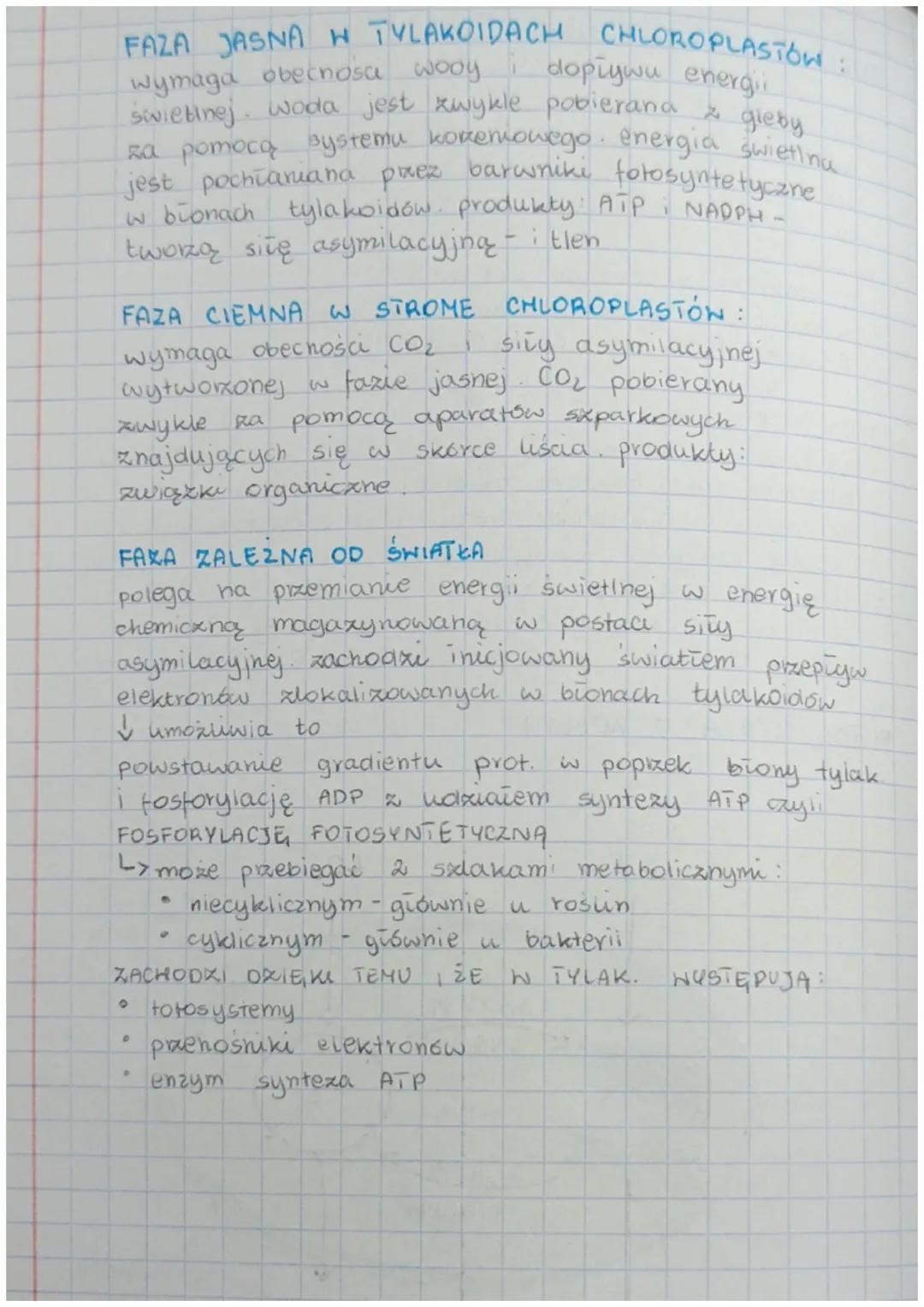 # FOTOSYNTEZA

AUTOTROFIZM Yodzaj odżywiania się organizmów,
który polega na samodzielnym
wytwarzaniu związków organicznych
z prostych związ