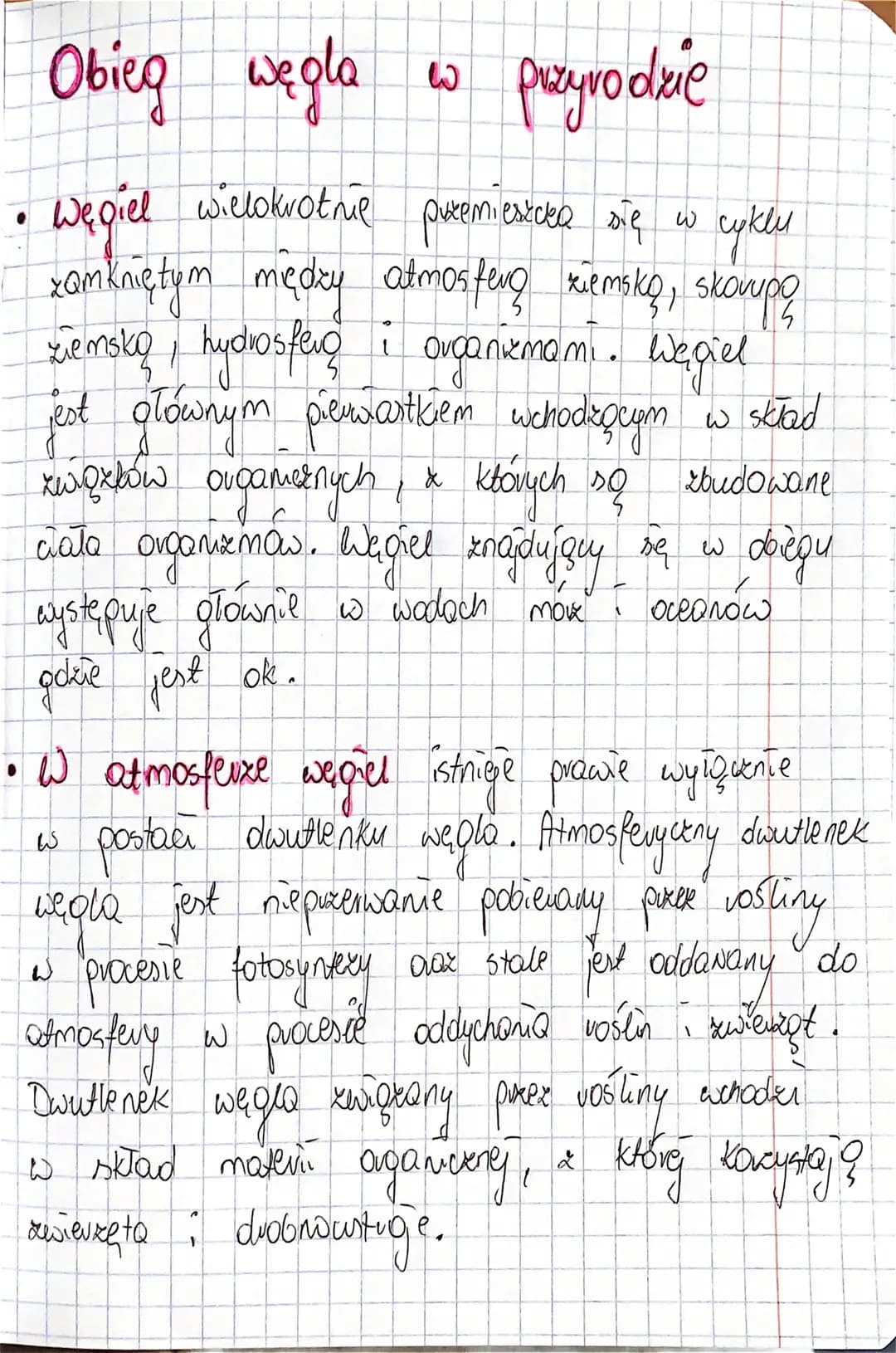 Obieg węgla
przyrodzie
cyklu
Węgiel wielokrotnie puzemiexided się w
zamkniętym między atmosferą riemską, skarpą
ziemską, hydrosferą i organi