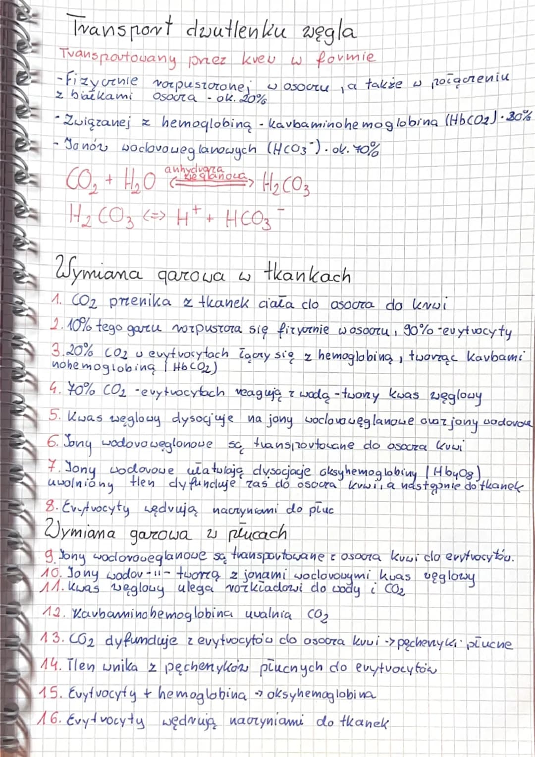5.3 Wentylacja płuc i wymiana gazowa
Wentylacja płuc zachodzi dzięki mięśniom oddechowym
clo, których należą:
• przepona: płaski mięsień poł