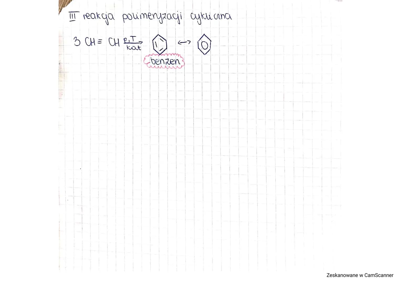 Węglowodory
ALKANY - NASYCONE
• wiązanie pojedyncze
hybrydyzacja - sp³
kształt tetraedryczny
• nie rozpuszczają się w wodzie
• so, niepolarn