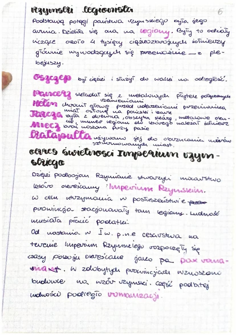 historia
1. ustroj starożytnego Rzymu
Począteri rzymu
W południowej Europie leży Półwysep Apeiński zwany
też Italia. W środkowej części tej 