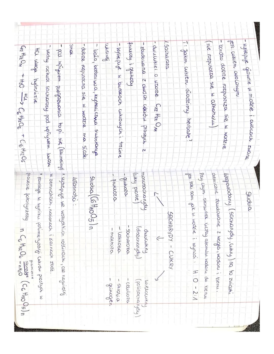 
<p>Cukry, inaczej węglowodany lub sacharydy, są zbudowane z węgla, wodoru i tlenu. Ich wzór ogólny to CnH₂mOm, gdzie stosunek atomów wodoru