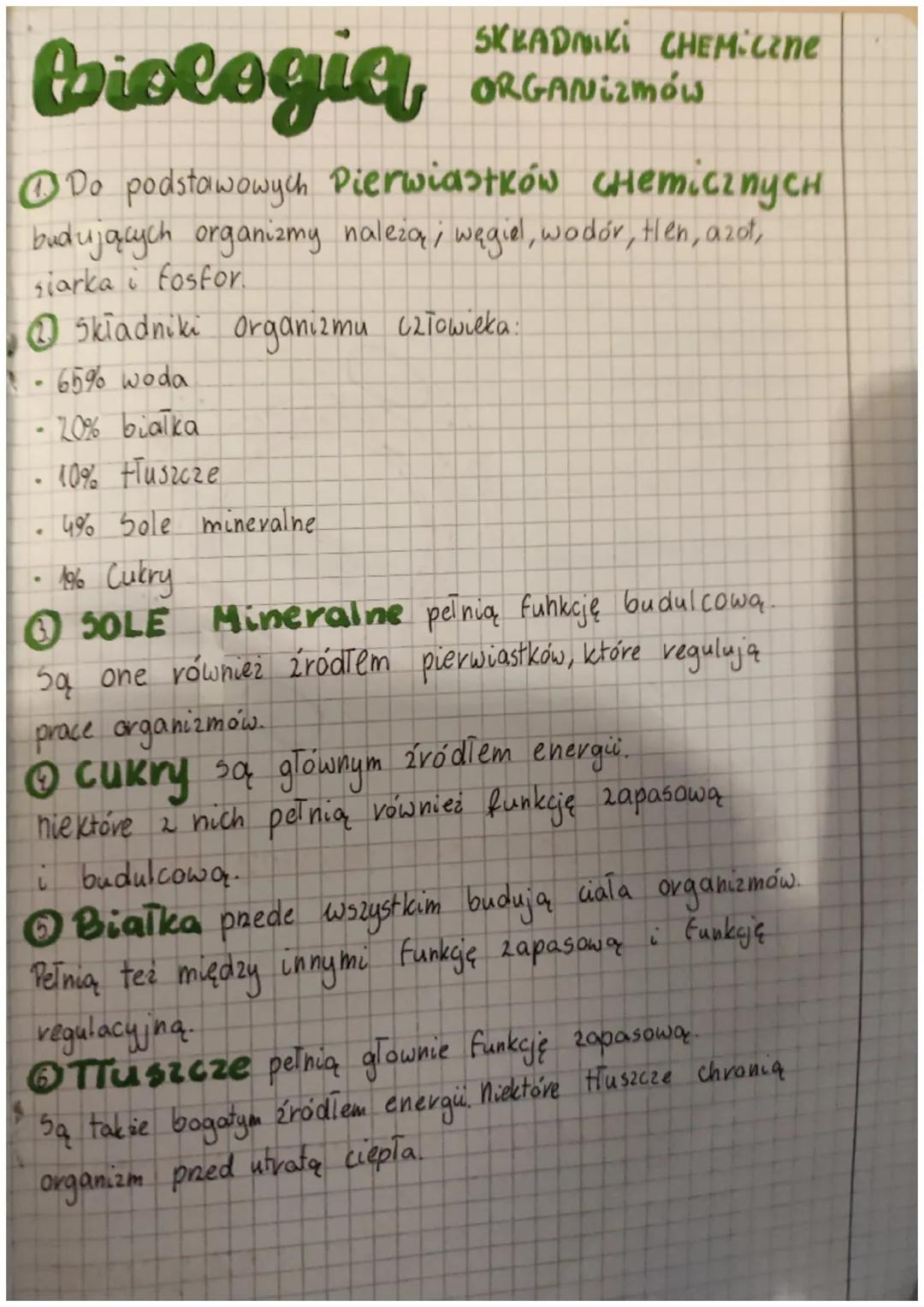 # Biologia SKKADIKI CHEMICZNE
ORGANizo

① Do podstawowych Pierwiastków chemiczпусн
budujących organizmy należą węgiel, wodór, Hen, azot,
sia