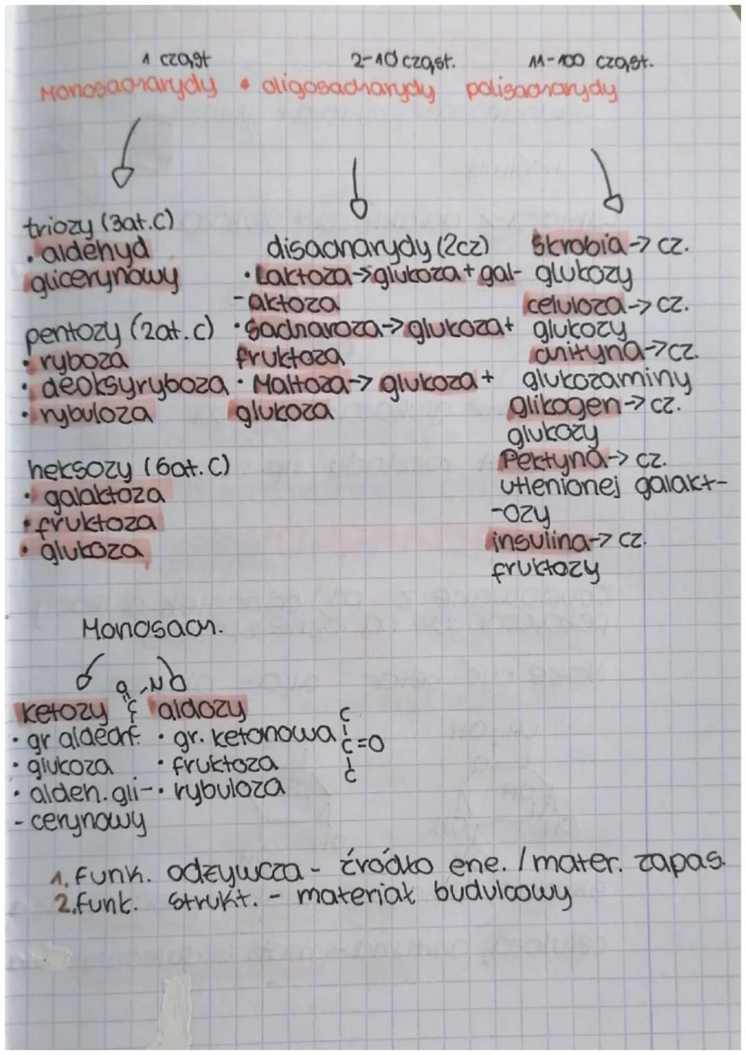 MONOSACHARYDY
•Mają od 3 do 7 atomow
wegia w cząsteczce
•Charakteryzują się
obecnoscia grupy
tarboks. oraz kilku
grup hydroksylowych
•
Dobne