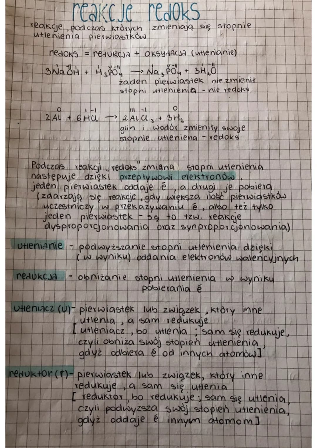 reakcje redoks
reakcje, podczas których zmieniają się stopnie
utlenienia pierwiastków
redoks = redukcja + Oksydacja (utlenianie)
v-11
3NaOH 