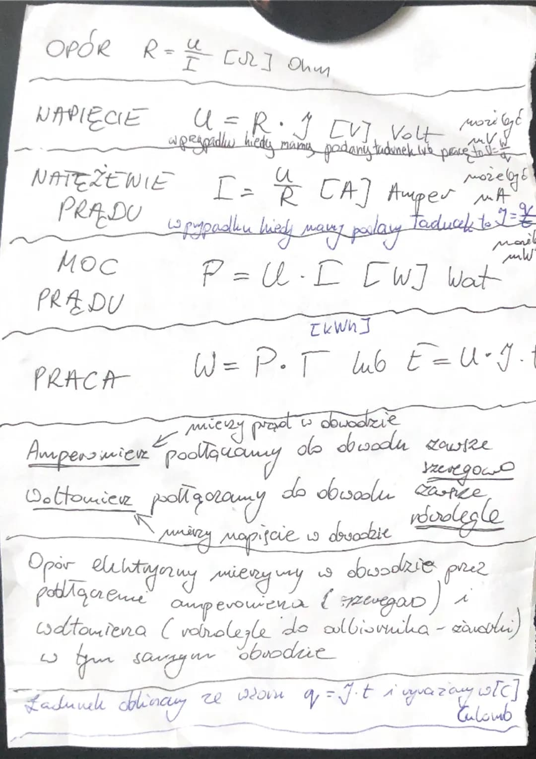 OPOR R= [2] Ohm
I
NAPIĘCIE
może być
NATĘŻENIE I = a [A] Amper MA
PRĄDU uspypadku wiary mary palang teducak to 20
МОС
P=U-I [W] Wat
PRĄDU
PRA