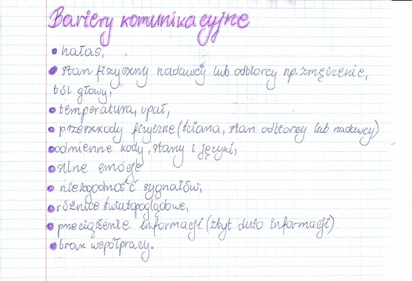 Komunikacja interpersonalno
• Komunikacja społeczna-proces porozumiewania się
przebiegający między jednost kami, grupami i organizacjamt
• K