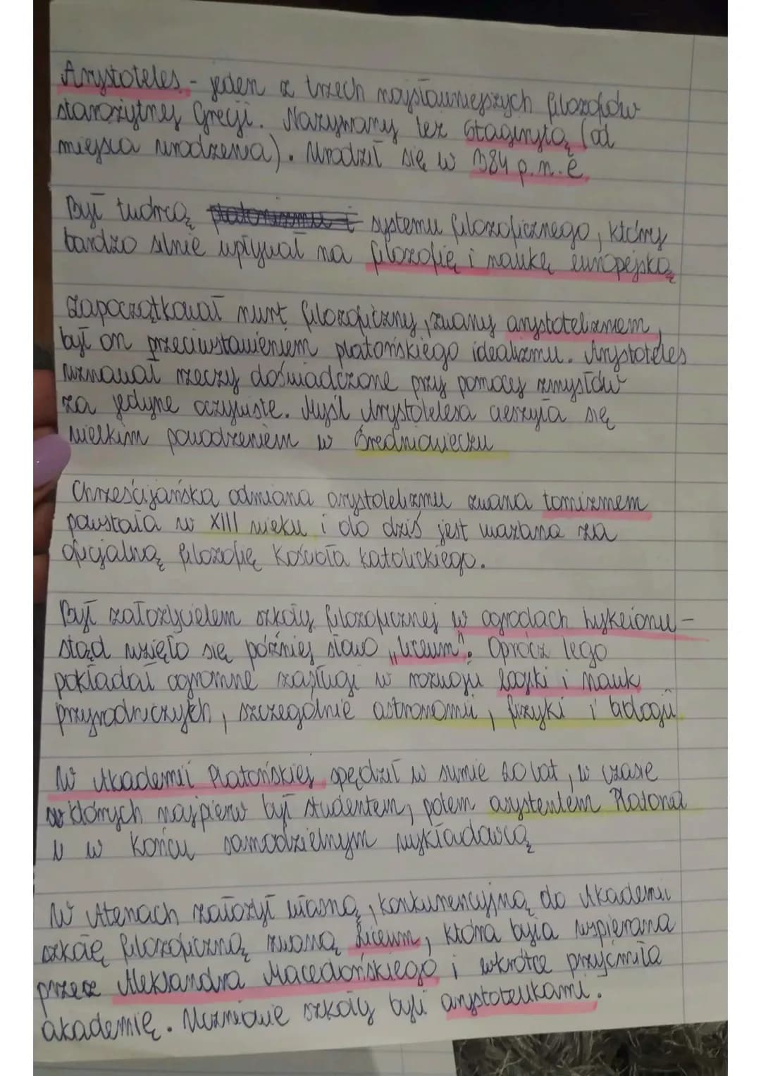Anystoteles- jeden & trzech majstowniejszych filozofów
stanoxytny Gregi. Nazywary lex Stagingtą (at
miejsia undzenia). Wratzut się w 384 p.m