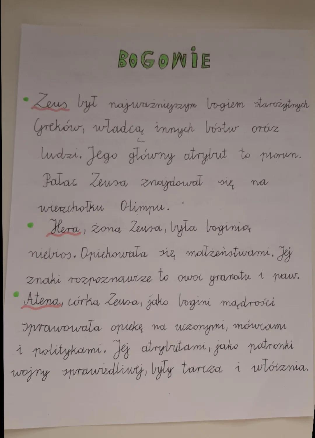# BOGOWIE

*   Zeus był najważniejszym bogiem starożytnych
Greków, władca, innych bóstw. oráz
ludzi. Jego główny atrybut to piorun.
Pałac Ze
