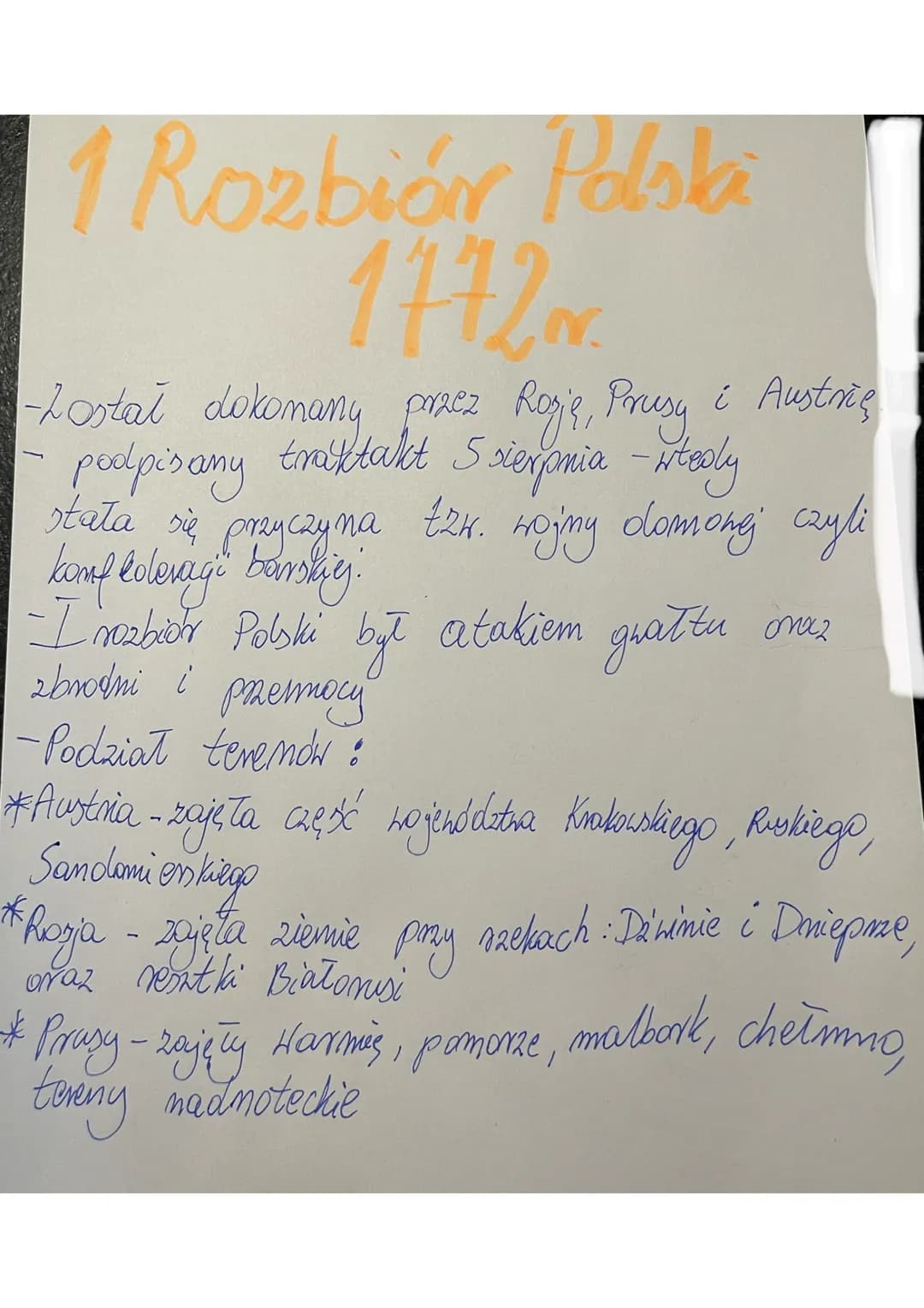 1 Rozbiór Polska
1772 m.
-Został dokomany przez Rogję, Prusy i Austrie
pulpisany timiktakt 5 xerpnia - Modly
rtedly
stała się przyczyna tzw.
