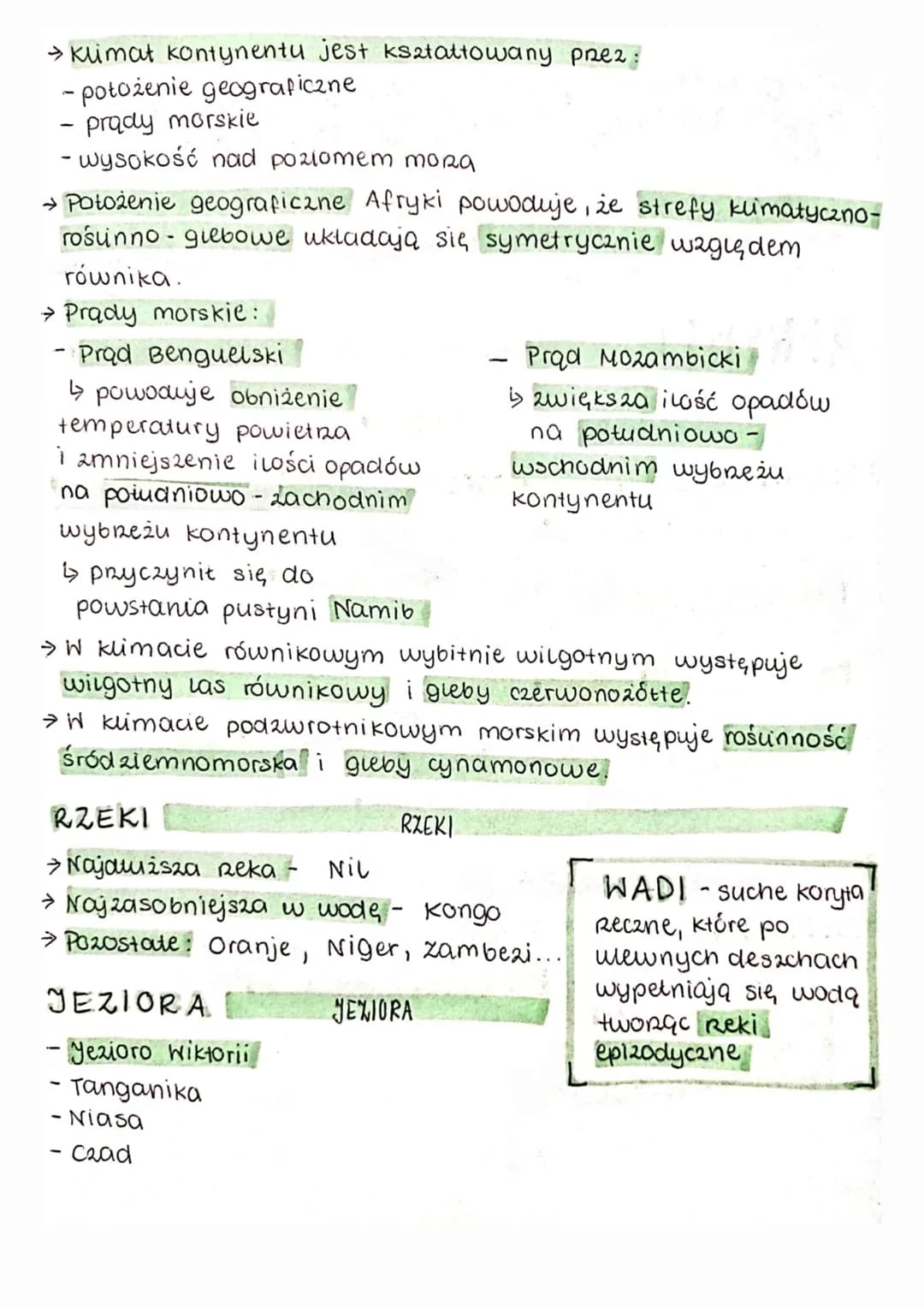 Środowisko
przyrodnicze
AFRYKI
→ Afryka leży na wszystkich pótkwach.
UKSZTAŁTOWANIE POWIERZCHNI
→ To kontynent wyżynny - ponad 75% jego powi