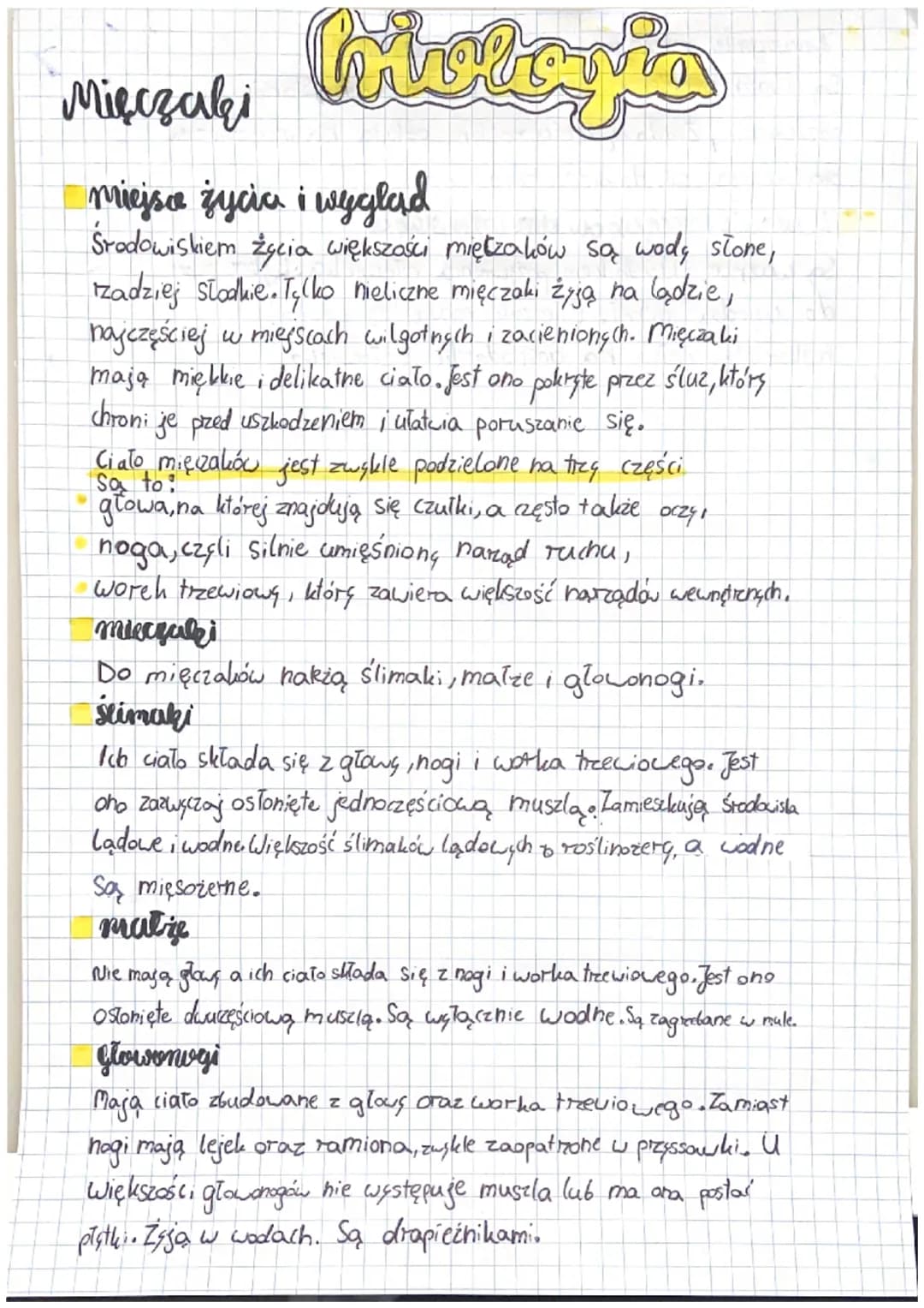Phottaria
Mięczaki
miejso życia i wygląd
Środowiskiem życia większości miętzaków są wody słone,
zadziej słodkie. Tylko nieliczne mięczaki ży