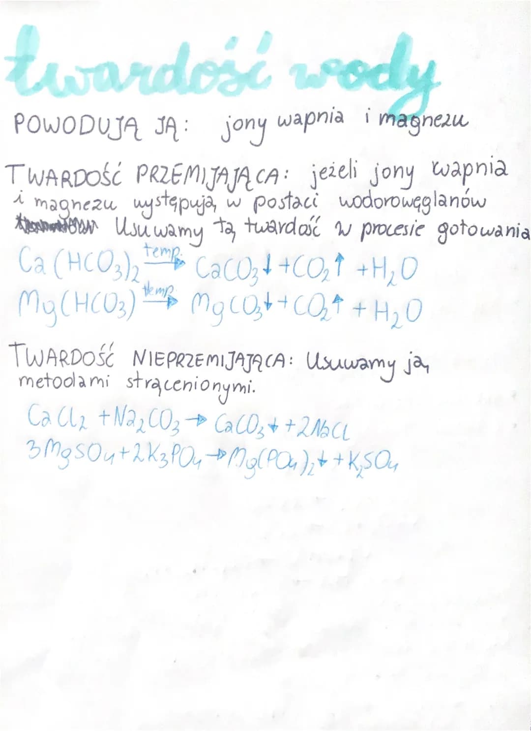 berylowce
charakterystyka
• to metale od wapnia w dót
• sa, bardzo aktywne (trzeba je przechowywać
w nafcie lub w oleju parafinowym)
najbard