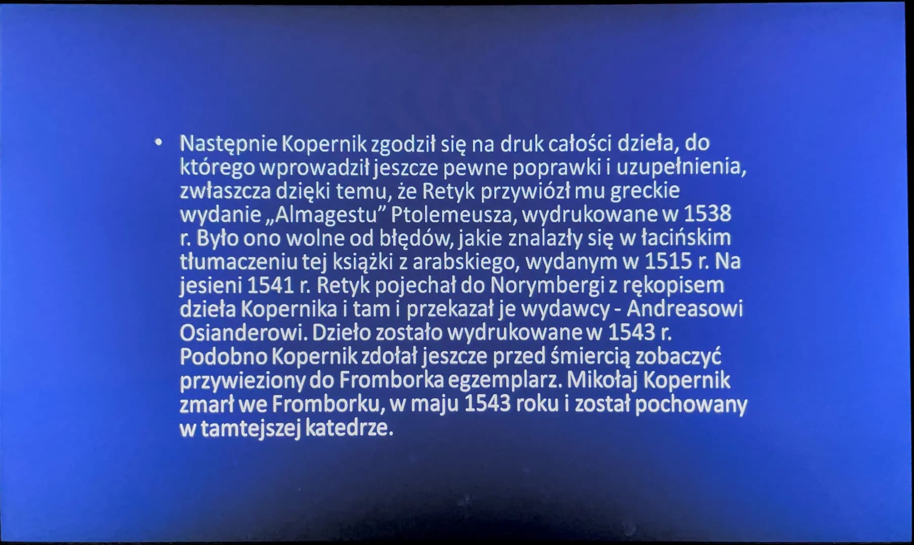 Kim był Mikołaj Kopernik? Mikołaj Kopernik urodził się w Toruniu 19 lutego 1473 r. Jego ojciec,
także Mikołaj, który był kupcem i przybył do