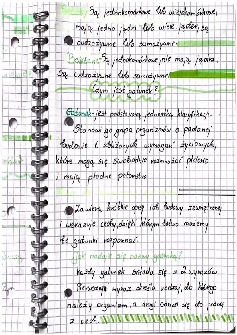 to
biologia
•
Jakie są zadania systematyki?
S
Systematyka jest dziedziną biologi, której
głównym zadaniem jest podział organizmón
na mniejsz