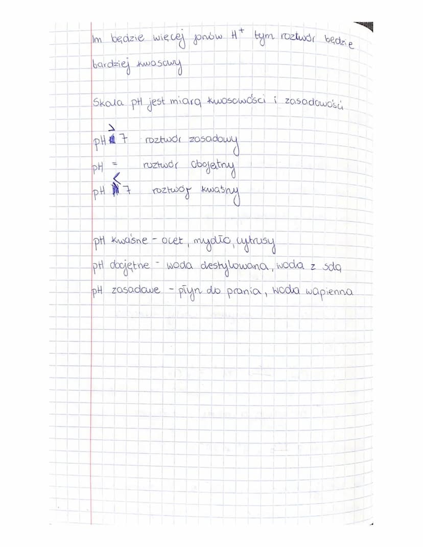 Czy istnieją kwasy beztlenowe?
Kwasy beztlenowe otrzymuje się w procesie bezpośredniej
syntezy pierwiastków. (wodoru i niemetam) a nastepnie