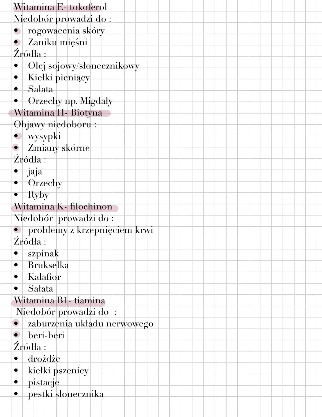 WITAMIY
Witaminy rozpuszczalne w tłuszczach A,D,E,K
Witaminy rozpuszczalne w wodzie B,C
Witamina A- Retinol
Niedobór prowadzi do:
kurza ślep