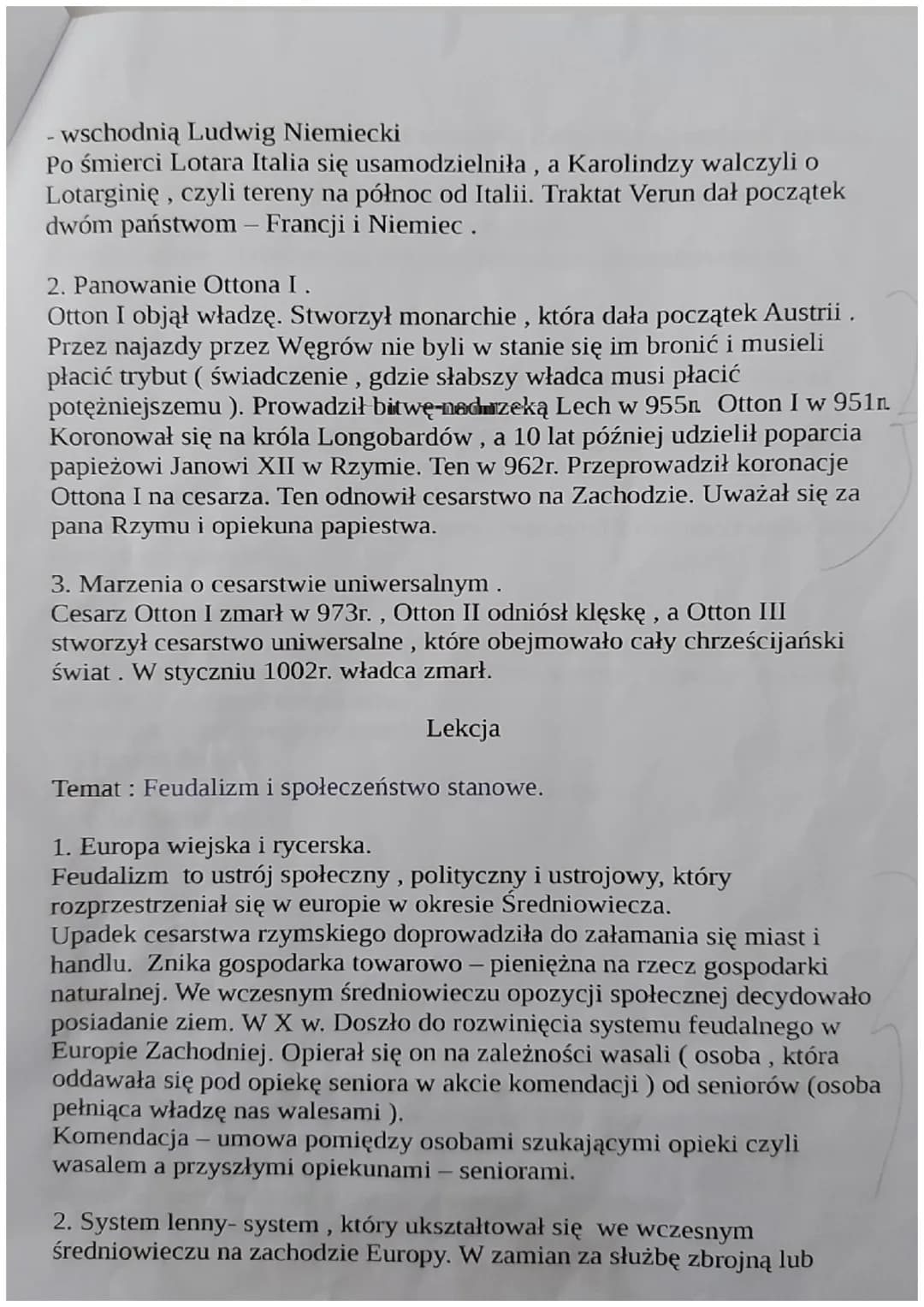 DZIAŁ IV
Lekcja
Temat: Cesarstwo Bizantyjskie.
476r. - początek średniowiecza ( początek cesarstwa zachodnio-
rzymskiego)
1492r. - koniec śr