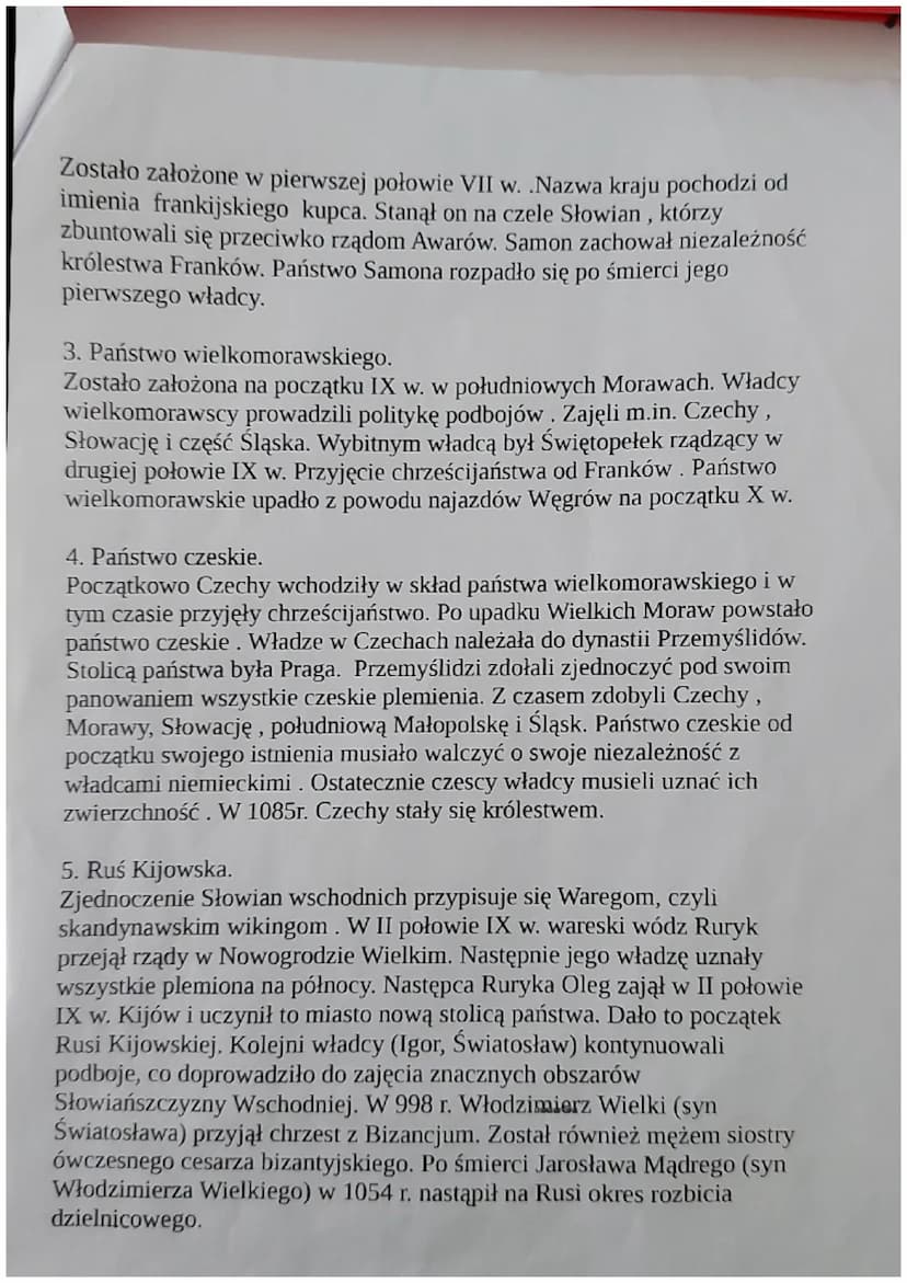DZIAŁ IV
Lekcja
Temat: Cesarstwo Bizantyjskie.
476r. - początek średniowiecza ( początek cesarstwa zachodnio-
rzymskiego)
1492r. - koniec śr