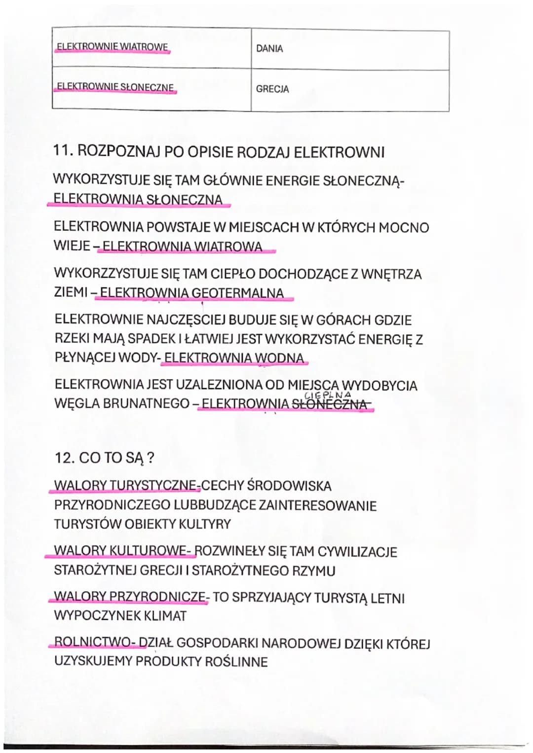GEOGRAFIA
1. Sektory gospodarki
rolnictwo
Gospodarka
przemysł
usługi
2. CZYM ZAJMUJĄ SIĘ DANE SEKTORY
SEKTOR
ROLNICTWO
PRZEMYSŁ
USŁUGI
PRODU