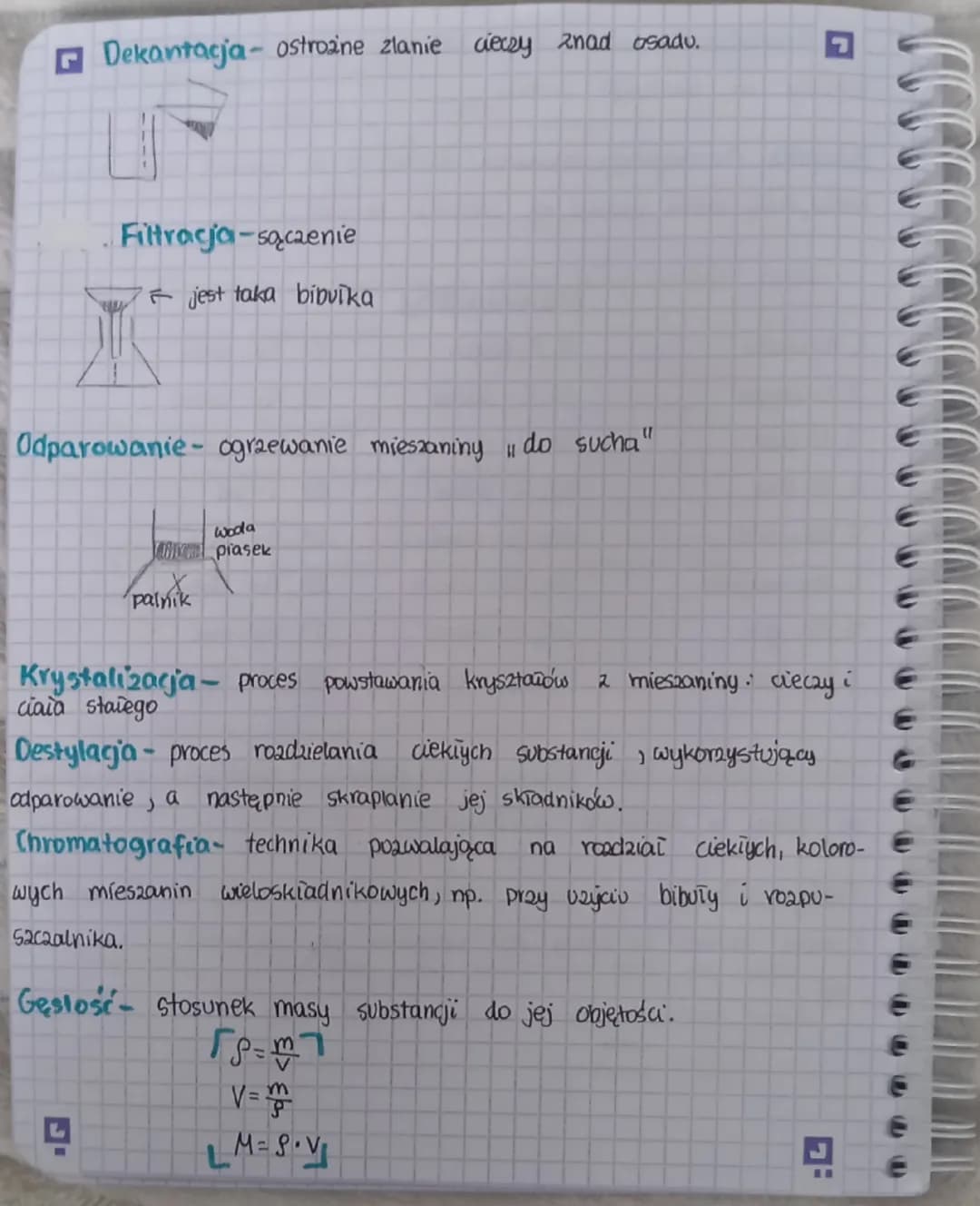 G
Chemia
Substancja-fragment materü • Określonych właściwościach fizycznych i
chemicanych
Materia wszystko to, co nas otacza
Substancje
pros