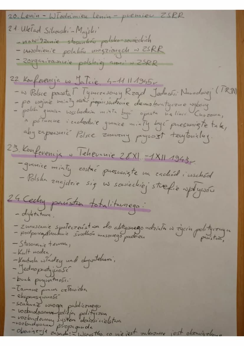 Polska
W czasie
1. Przyczyny 1II wojing swintasej
-jaune Tamanie postanowień Traktaty
puez
puez Niemcy,
Weusalskiego
• produkcja czołgów i s