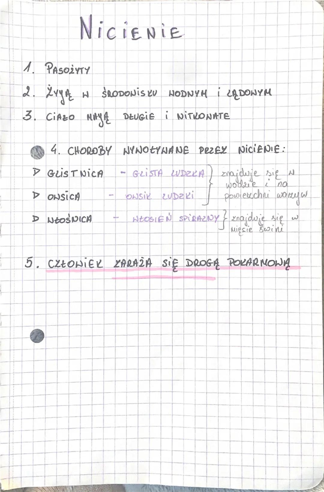 PARZYDEŁKONCE
1 żyją
tylko w
środowisku wodnym.
OSIADEY
SNOBODNIE REYNAYACY
2 Polip i meduza to dwie,
postacie
parzydeł kowców.
3 Dvapieżnik