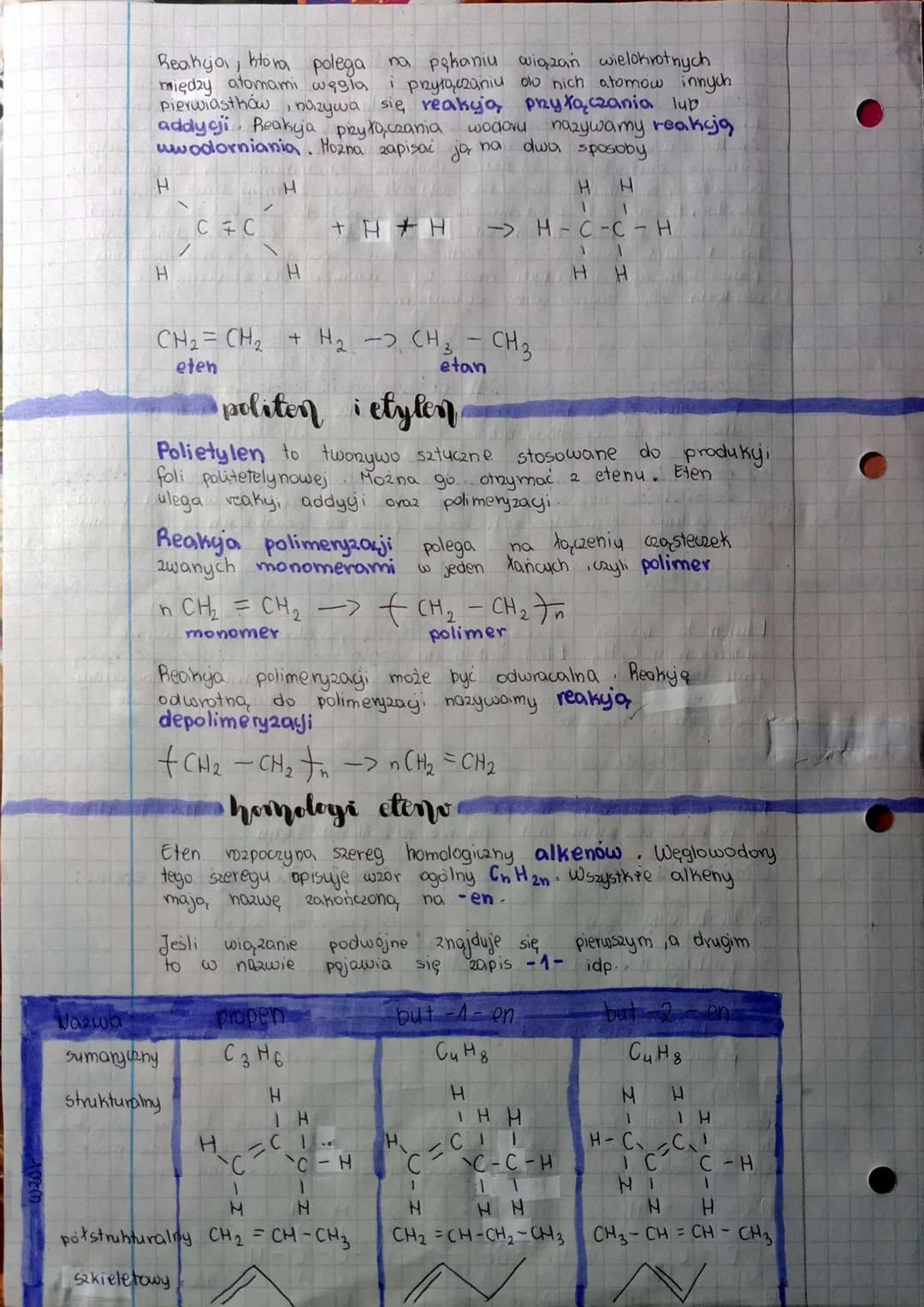 Weglowodory
węgiel w przyrodzie
Występuje w postaci wolnej niezwiązanej - jako pierwiastek
w postaci mniej lub bardziej skomplikowanych zwią