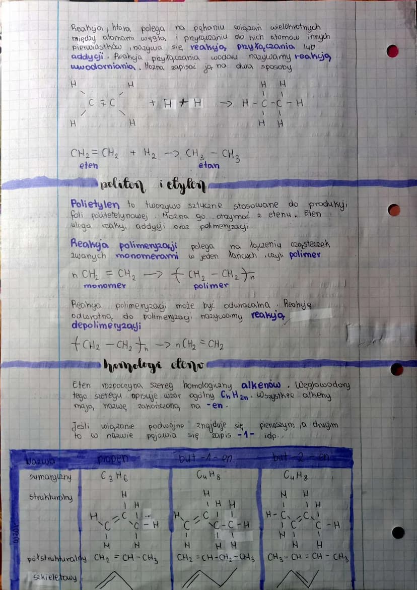 Weglowodory
węgiel w przyrodzie
Występuje w postaci wolnej niezwiązanej - jako pierwiastek
w postaci mniej lub bardziej skomplikowanych zwią