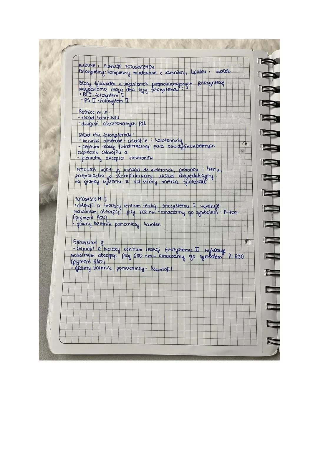 T Fotosyntexa
lekga
AUTOTROFIXM
[Rodzaj odzywiania się organizmow
Samodzielne wytwarzanie ZNIAZKON ORGANICZNYCH Z prostych
ZNIAZKON NIEORGAN