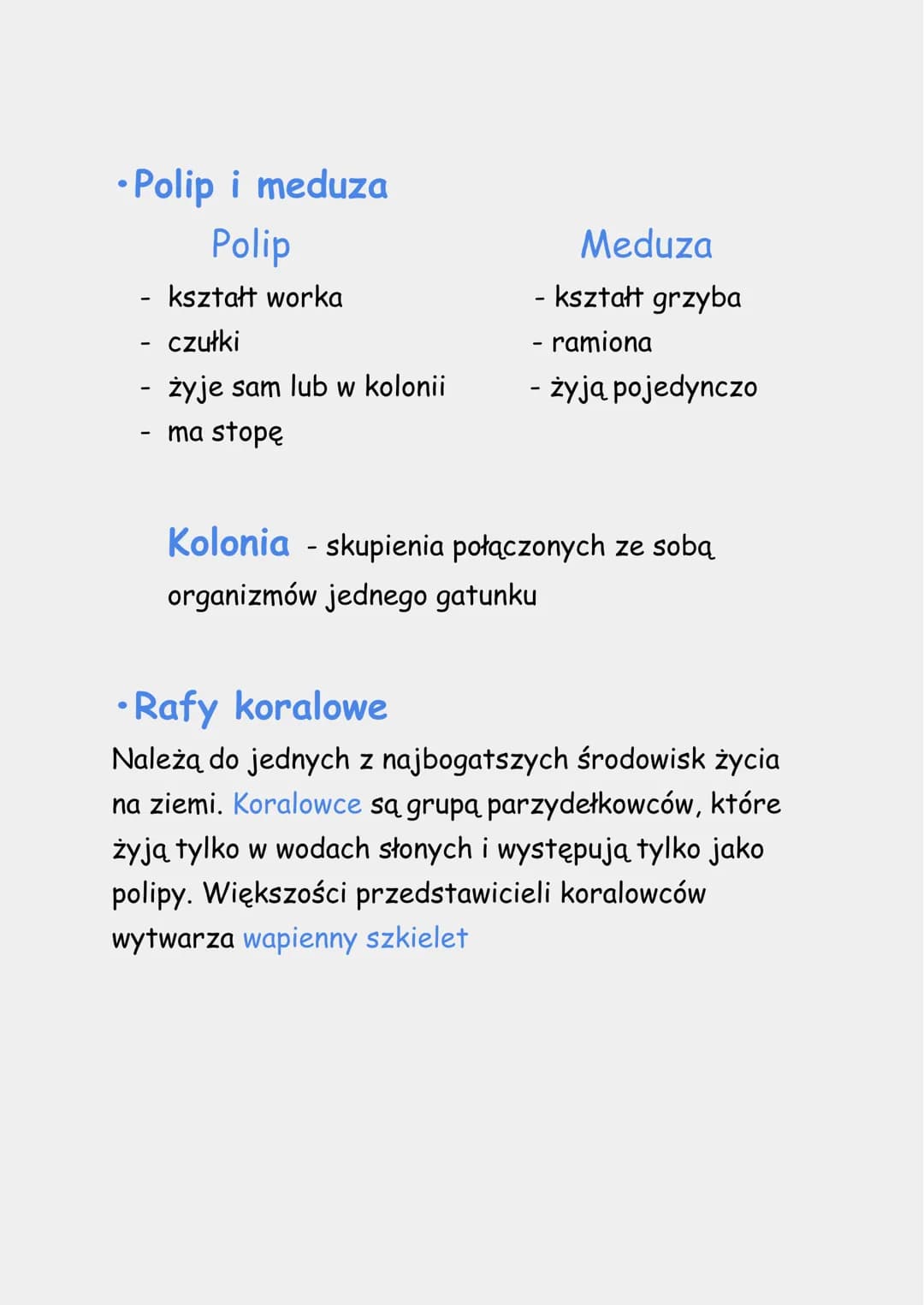 Parzydelkowce
Parzydełkowce to najprostsze zwierzęta tkankowe.
Wszystkie są drapieżnikami. Zawdzięczają swoją
nazwę komórkom parzydełkowym, 