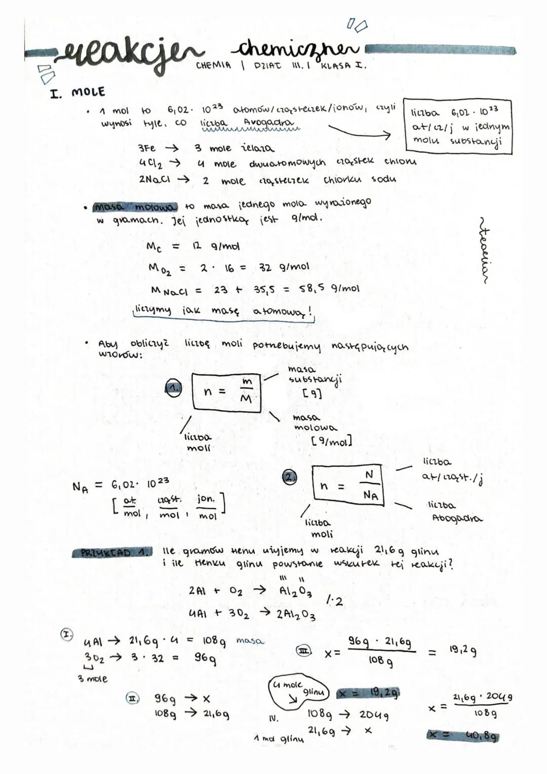 reakcjen
I. MOLE
• 1 mol to
(I.
wynosi tyle, co
NA = 6,02 10 23
[a
at
3 mole
CHEMIA DZIAT
6,02 1023 atomów/cząsteczek/ionow, czyli
liczba
mo