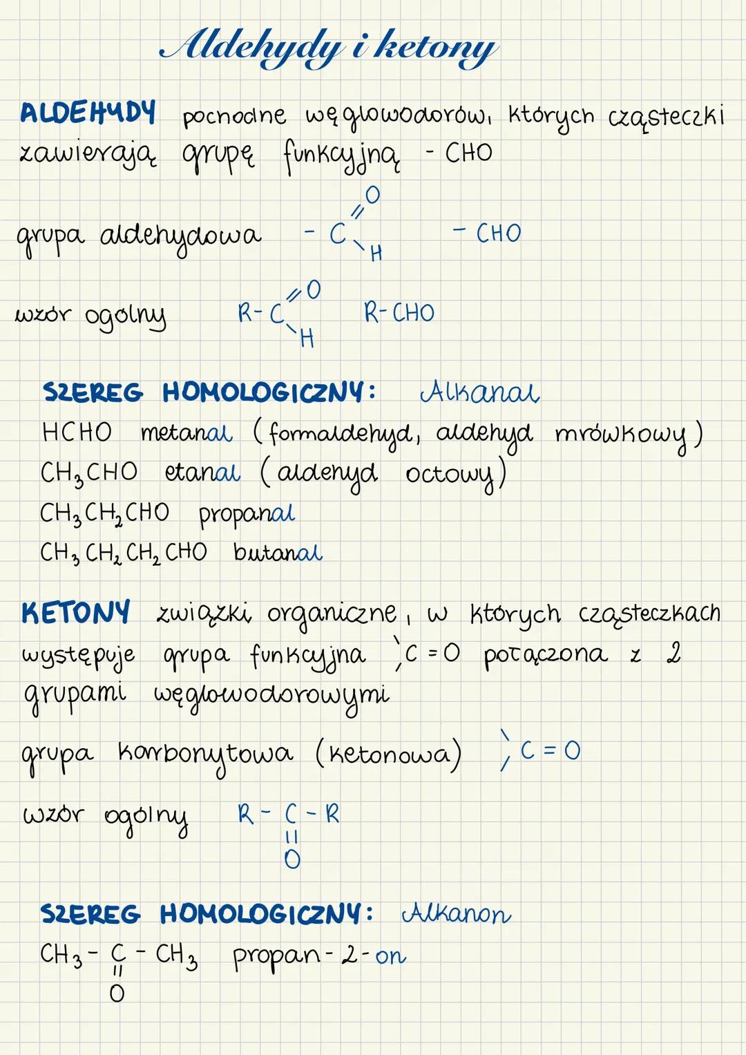 # Aldehydy i ketony
ALDEHYDY pochodne węglowodorów, których cząsteczki
zawierają grupę funkcyjną - CHO
grupa aldehydowa - $C=O$
wzór ogol