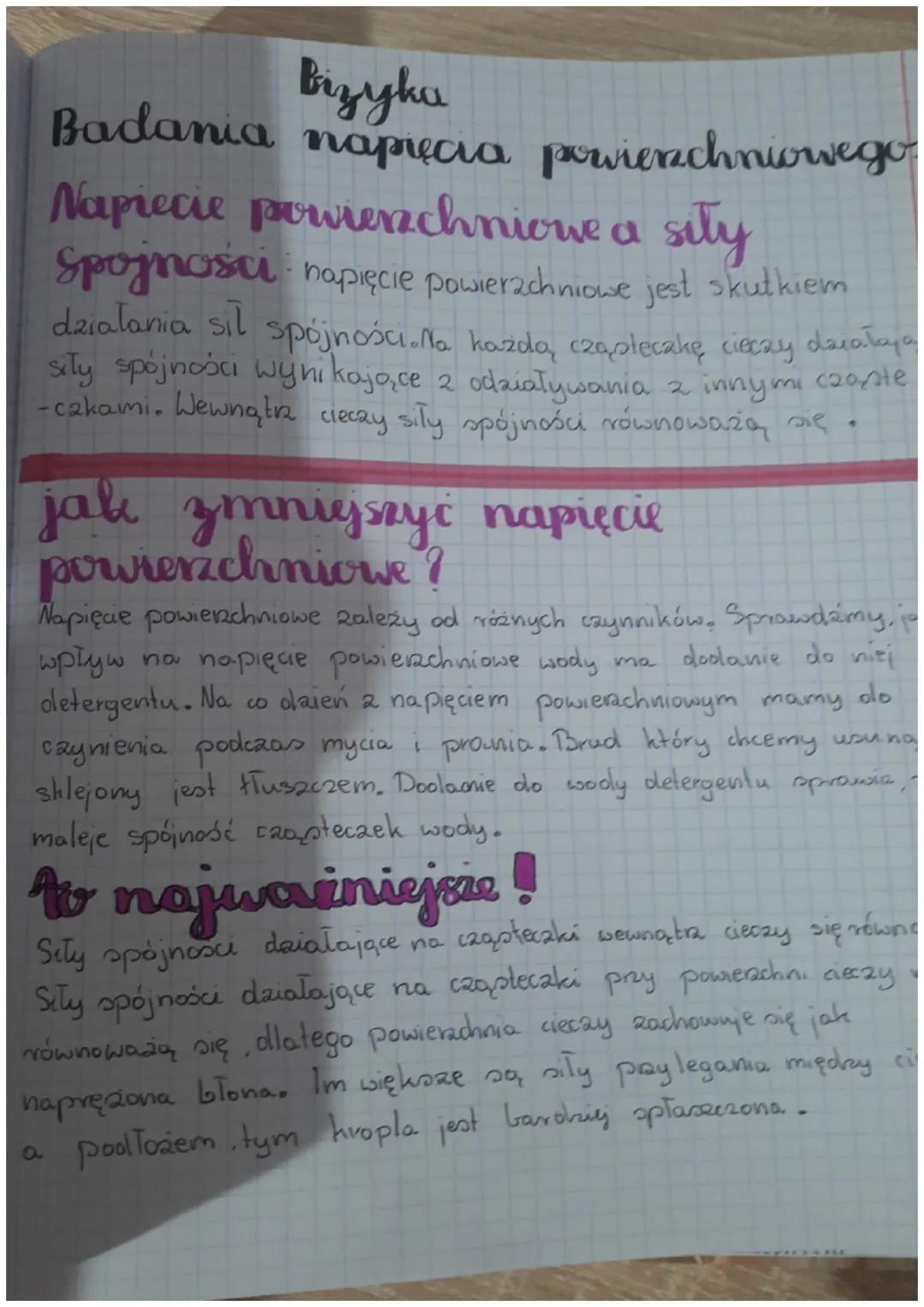 # Bizyka
Badania napięcia powierzchniowego
## Napiecie porsenchnione a sity
Spojności napięcie powierzchniowe jest skutkiem
działania sil s