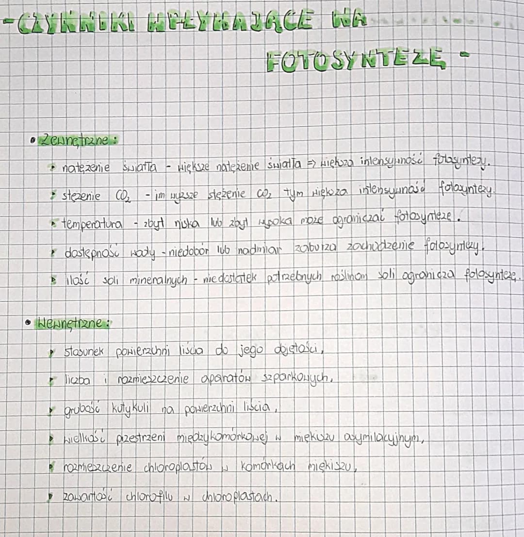 * Fosforylacja fotosyntetyczna niecykliczna
Faza ta polega na liniowym przepływie elektronów od cząsteczki
wody przez oba fotosystemy oraz
